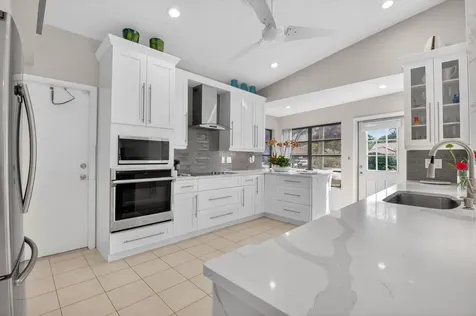4560 Catamaran Circle Boynton Beach FL 33436