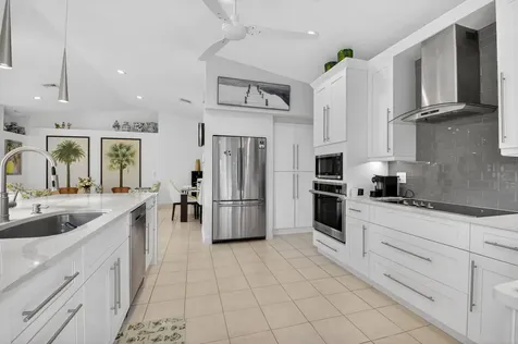 4560 Catamaran Circle Boynton Beach FL 33436