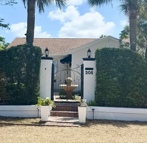 205 N 18th Avenue Avenue N Lake Worth Beach FL 33460