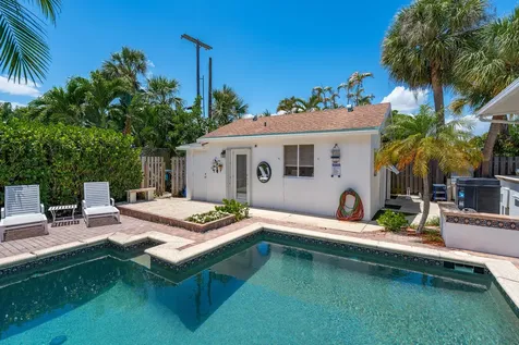 205 N 18th Avenue Avenue N Lake Worth Beach FL 33460