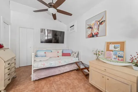 205 N 18th Avenue Avenue N Lake Worth Beach FL 33460