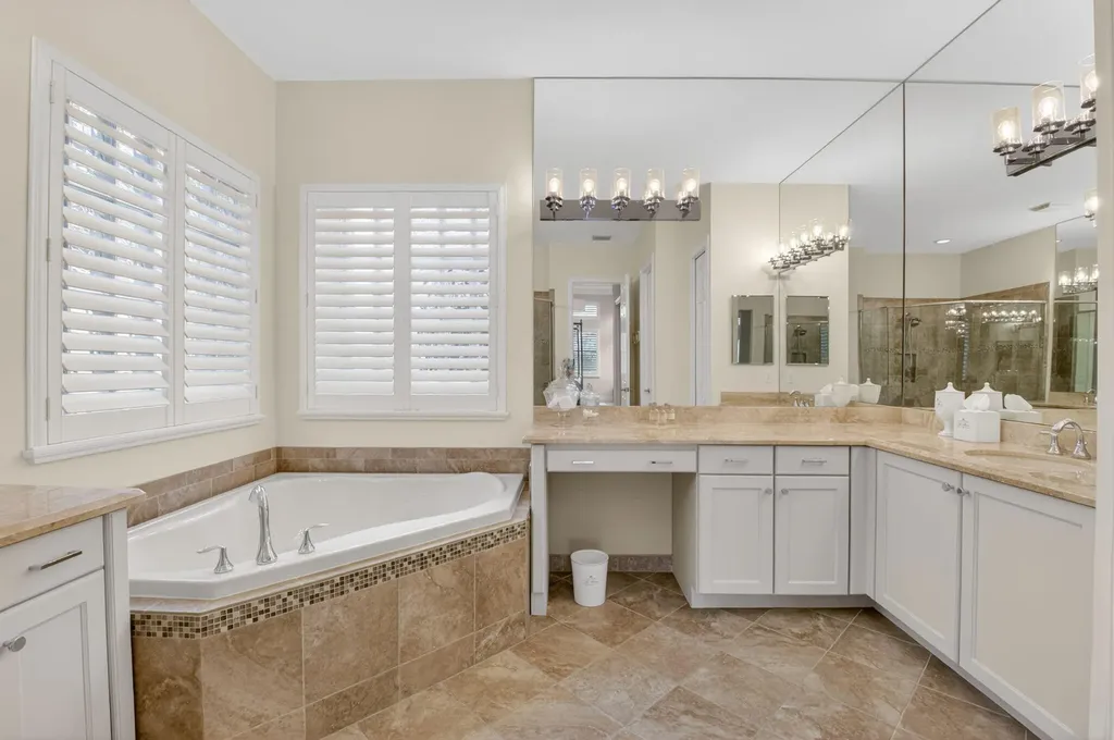 8247 Lawson Bridge Lane Delray Beach FL 33446