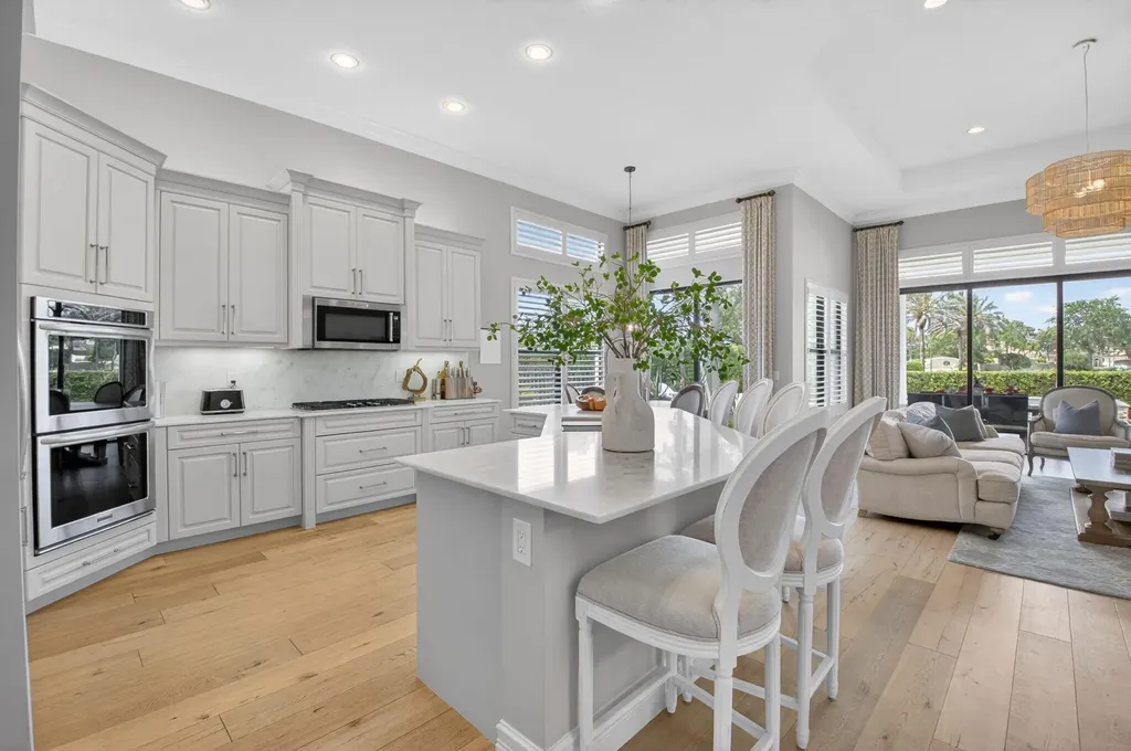 8247 Lawson Bridge Lane Delray Beach FL 33446