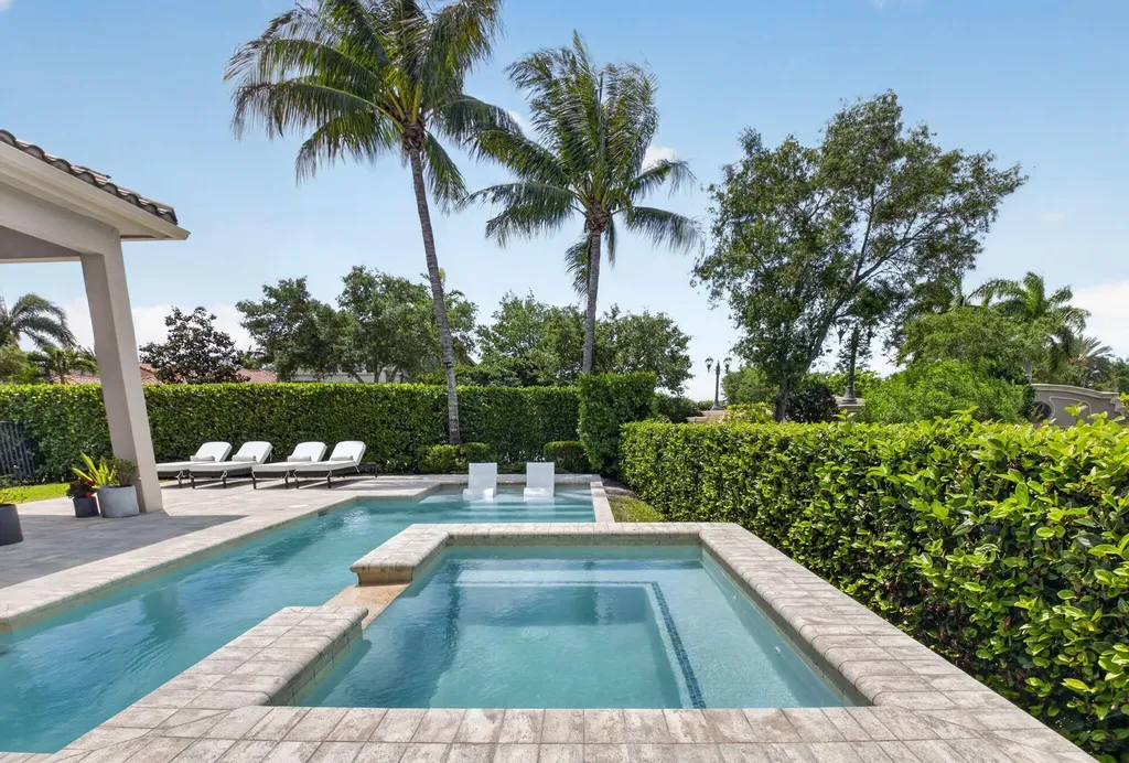 8247 Lawson Bridge Lane Delray Beach FL 33446