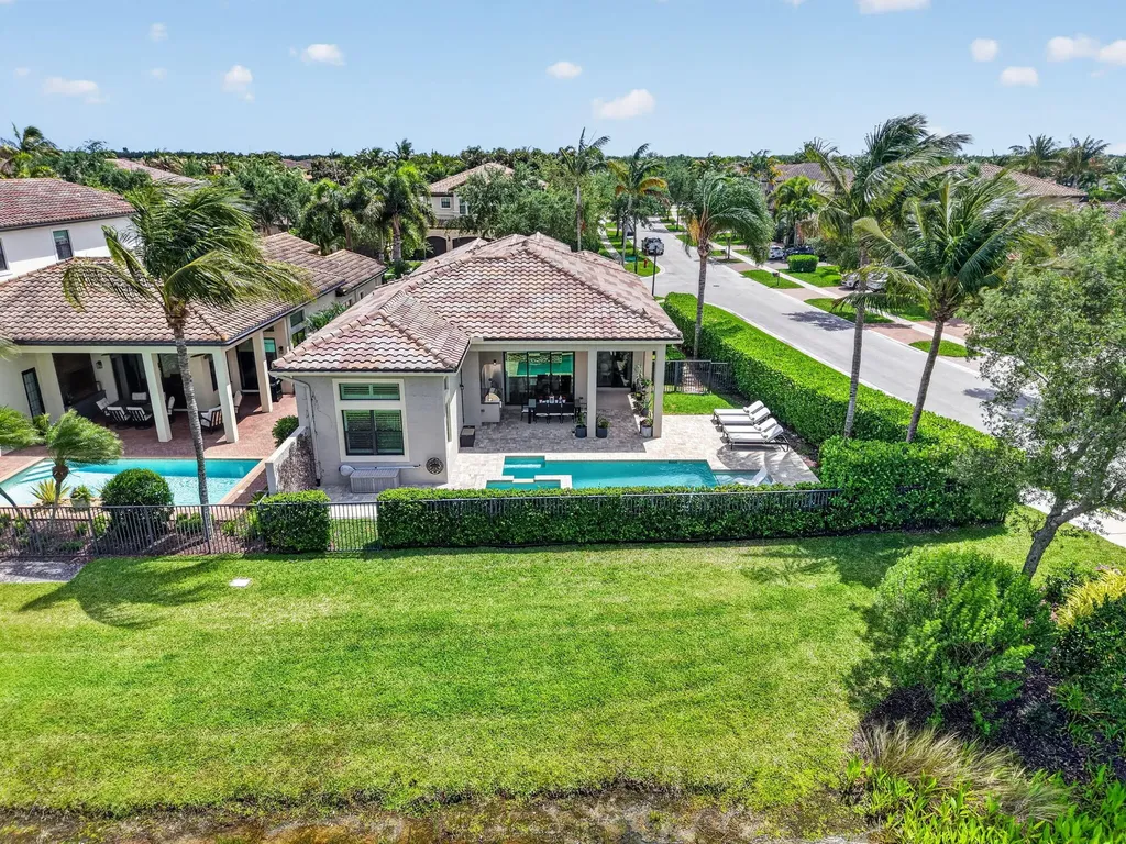 8247 Lawson Bridge Lane Delray Beach FL 33446