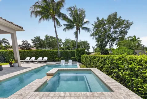 8247 Lawson Bridge Lane Delray Beach FL 33446