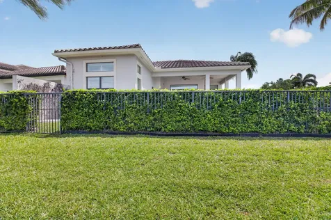 8247 Lawson Bridge Lane Delray Beach FL 33446