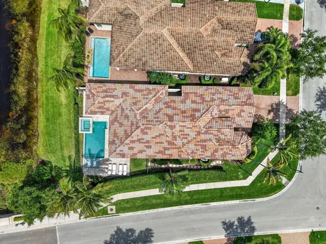 8247 Lawson Bridge Lane Delray Beach FL 33446