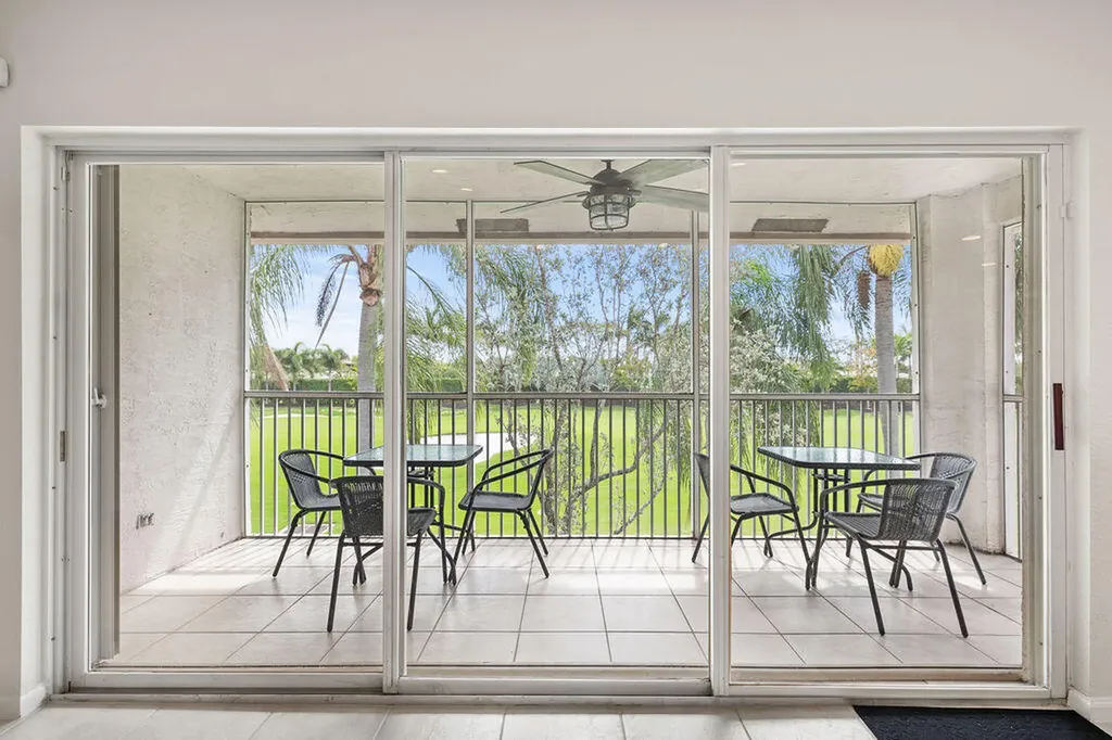 8050 Aberdeen Drive Boynton Beach FL 33472