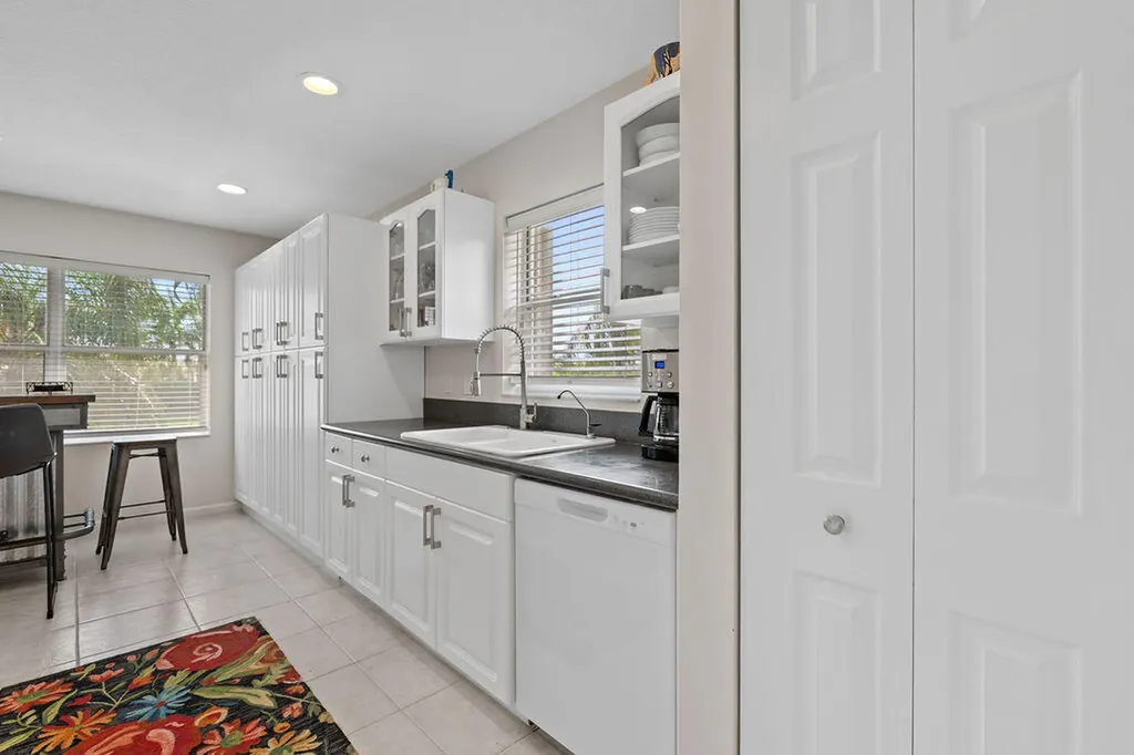 8050 Aberdeen Drive Boynton Beach FL 33472