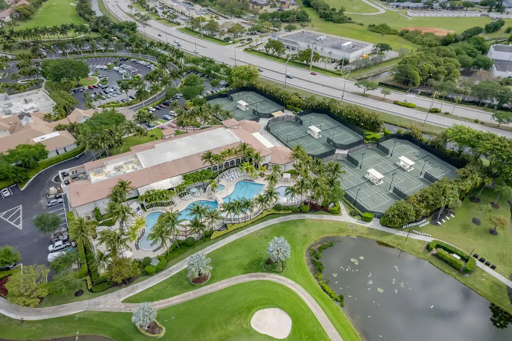8050 Aberdeen Drive Boynton Beach FL 33472