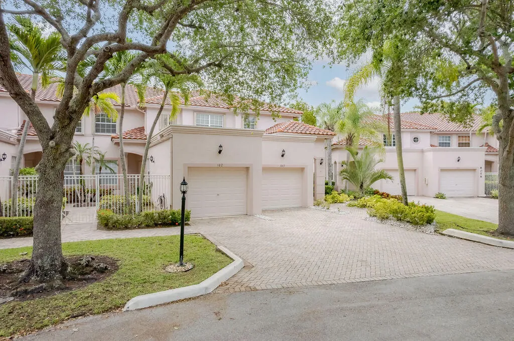 8050 Aberdeen Drive Boynton Beach FL 33472