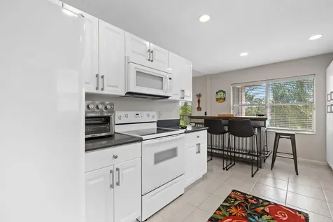 8050 Aberdeen Drive Boynton Beach FL 33472