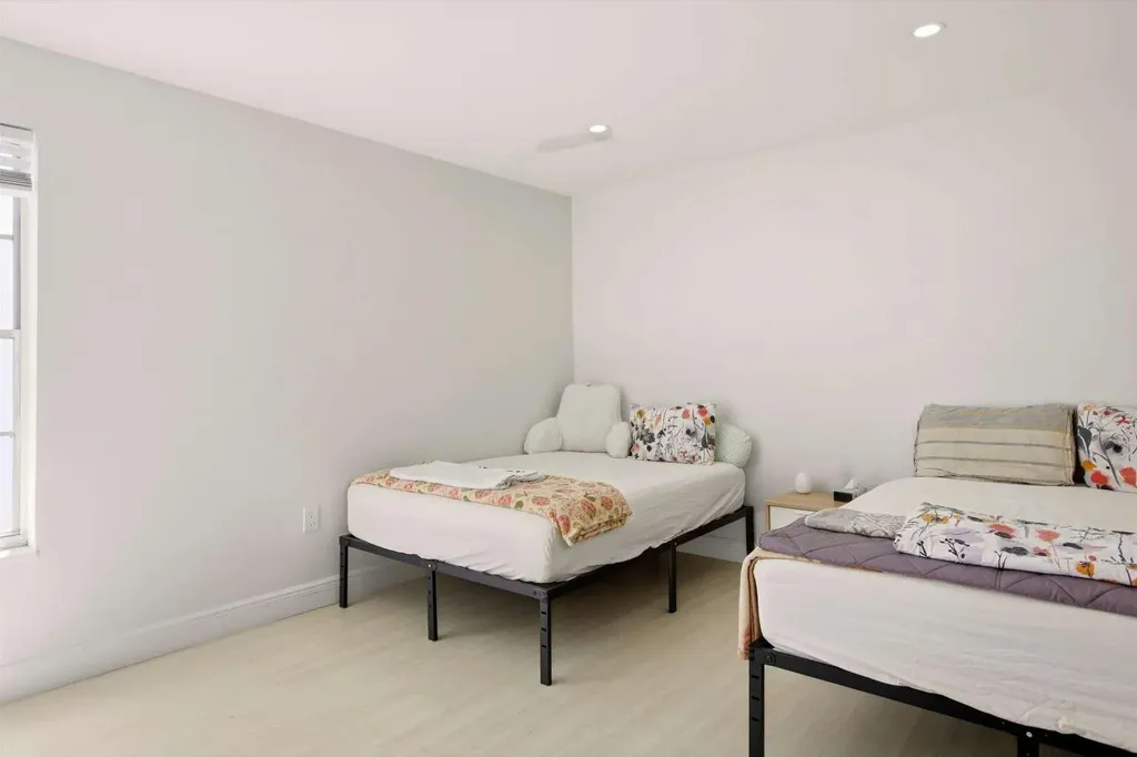 16750 NE 10th Avenue North Miami Beach FL 33162