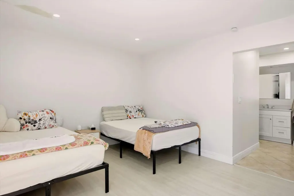 16750 NE 10th Avenue North Miami Beach FL 33162