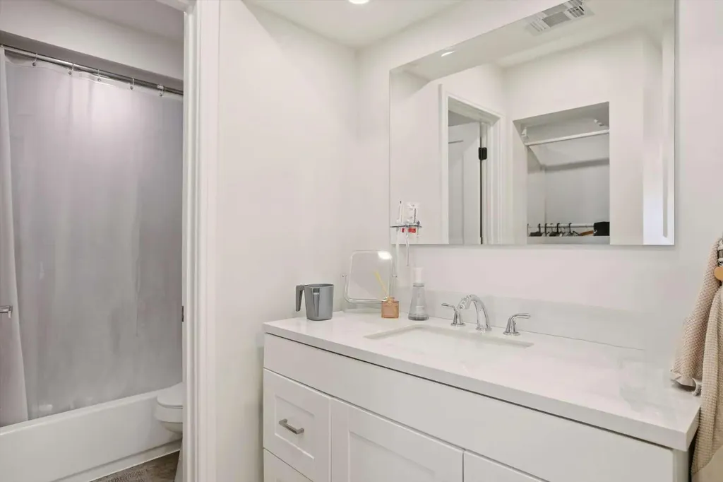 16750 NE 10th Avenue North Miami Beach FL 33162