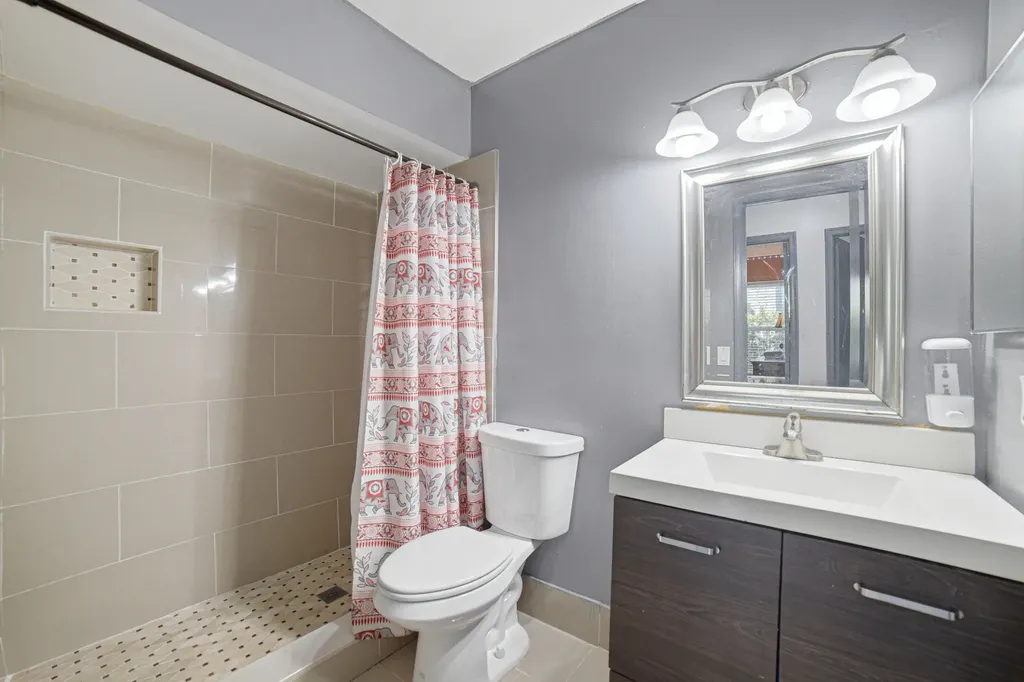 3517 NW 73rd Way NW Coral Springs FL 33065