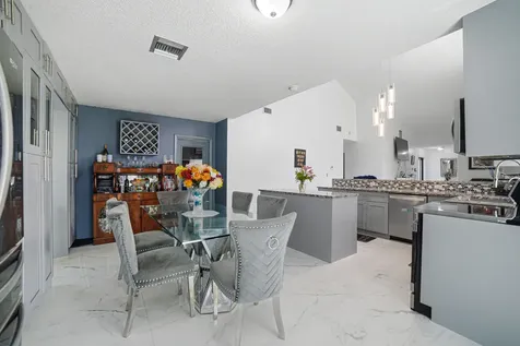 3517 NW 73rd Way NW Coral Springs FL 33065