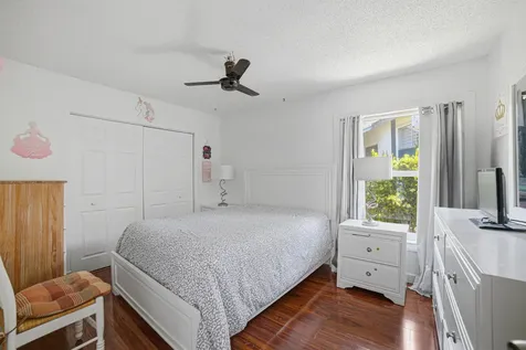 3517 NW 73rd Way NW Coral Springs FL 33065