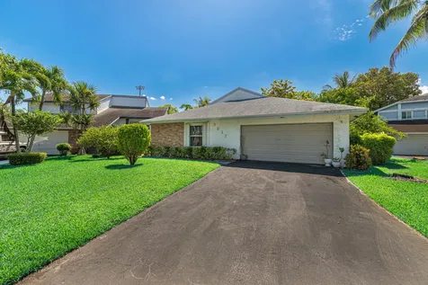 3517 NW 73rd Way NW Coral Springs FL 33065