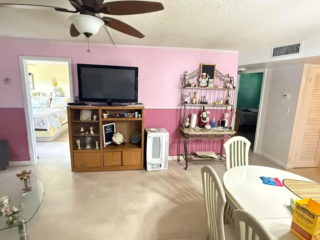 8051 Sunrise Lakes Drive N Sunrise FL 33322