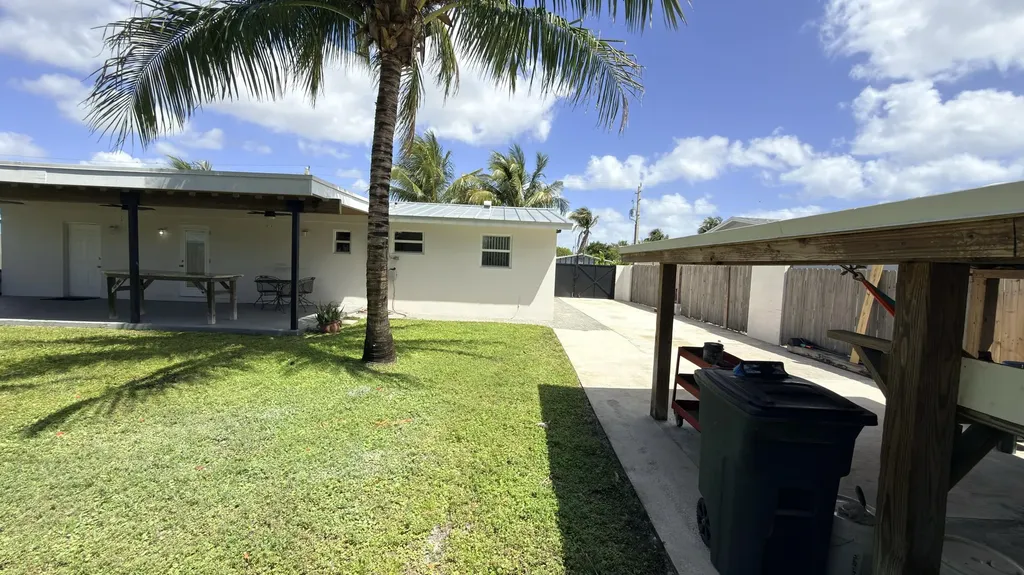620 NE 24th Street Pompano Beach FL 33064