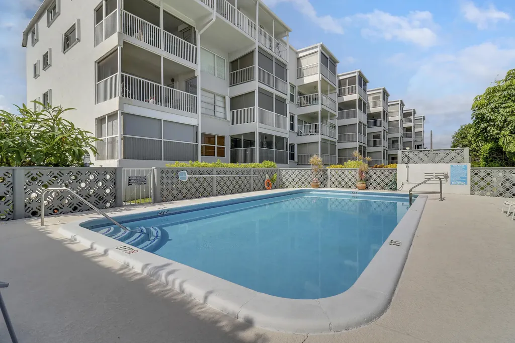 155 Yacht Club Drive North Palm Beach FL 33408