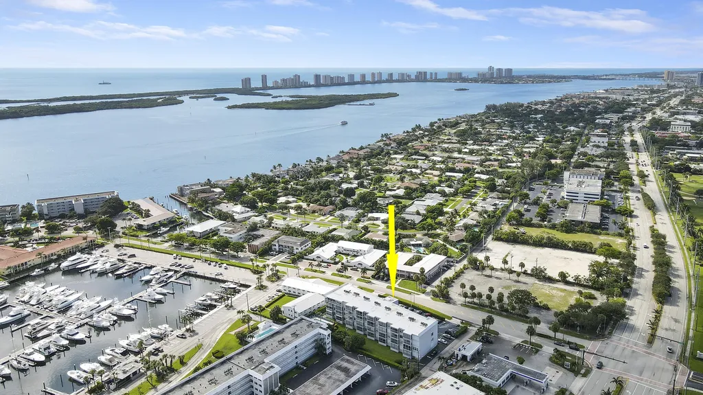 155 Yacht Club Drive North Palm Beach FL 33408