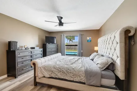825 SW Koler Avenue Port St Lucie FL 34953