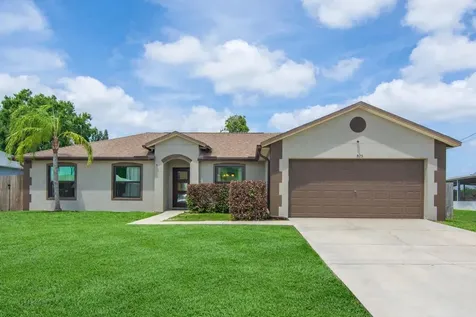 825 SW Koler Avenue Port St Lucie FL 34953