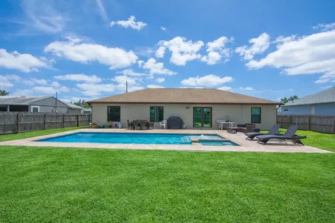 825 SW Koler Avenue Port St Lucie FL 34953