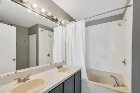 825 SW Koler Avenue Port St Lucie FL 34953