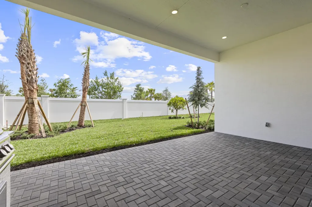 14060 Bastille Street Palm Beach Gardens FL 33412