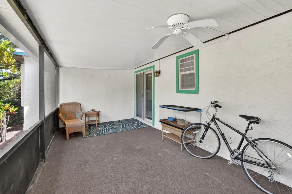8353 Huntsman Place Boca Raton FL 33433