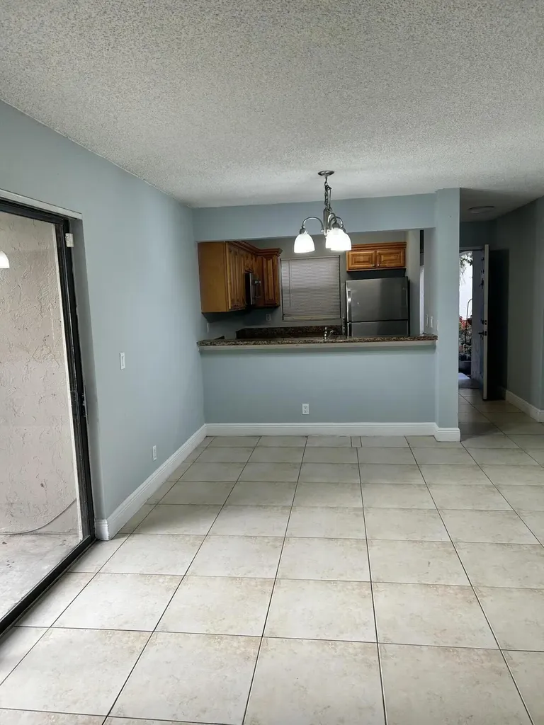 1581 Windorah Way Royal Palm Beach FL 33411
