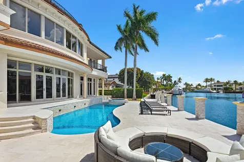 3201 NE 27th Avenue Lighthouse Point FL 33064