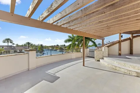 3201 NE 27th Avenue Lighthouse Point FL 33064