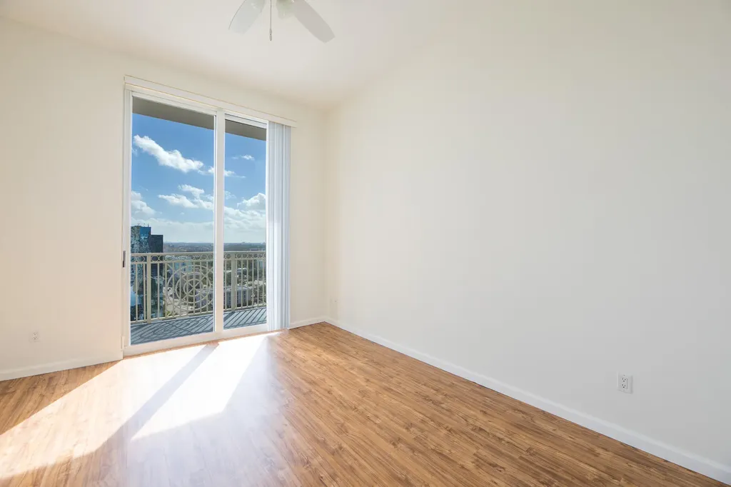 511 SE 5th Avenue Fort Lauderdale FL 33301