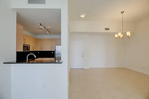 511 SE 5th Avenue Fort Lauderdale FL 33301