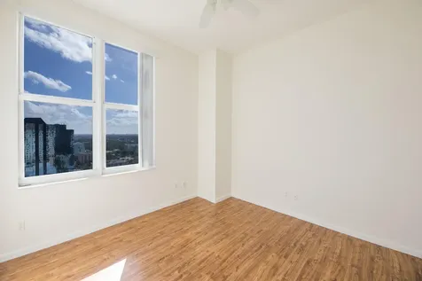 511 SE 5th Avenue Fort Lauderdale FL 33301