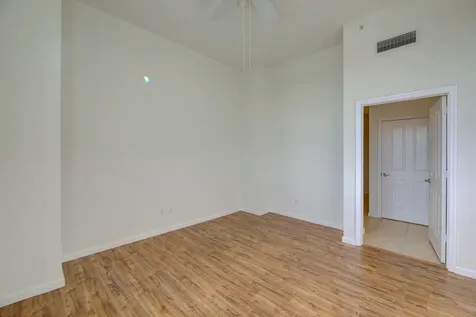 511 SE 5th Avenue Fort Lauderdale FL 33301