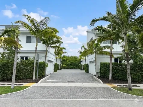 1114 NE 14th Avenue Fort Lauderdale FL 33304
