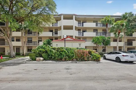 2908 S Carambola Circle S Coconut Creek FL 33066