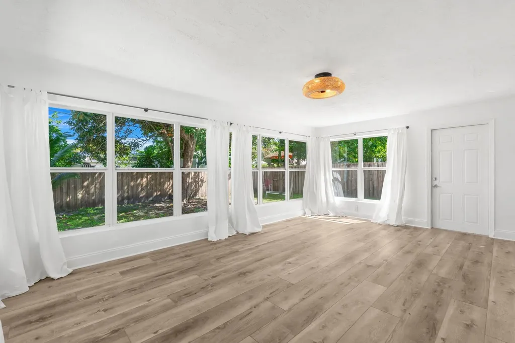 1630 NW 4th Avenue Fort Lauderdale FL 33311