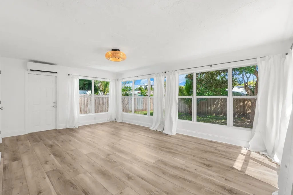 1630 NW 4th Avenue Fort Lauderdale FL 33311