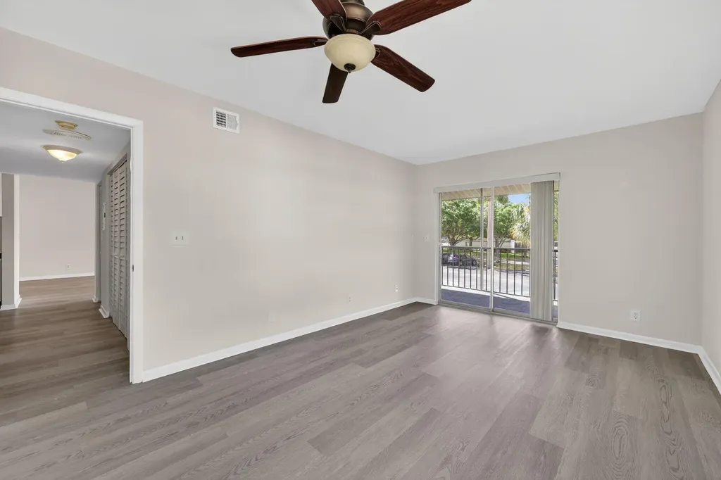 6327 Chasewood Drive Jupiter FL 33458