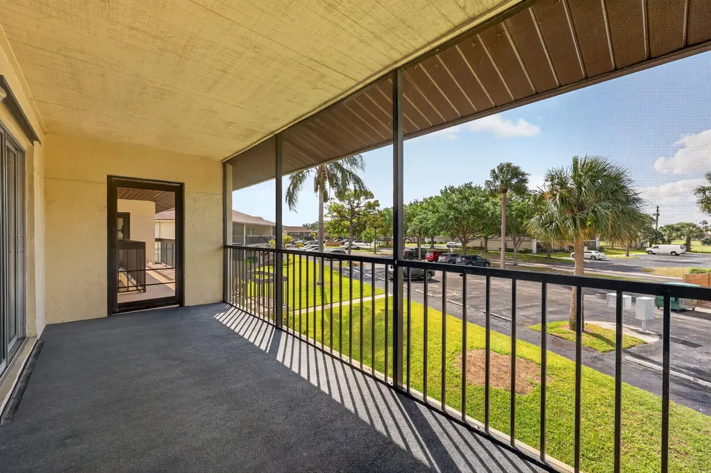 6327 Chasewood Drive Jupiter FL 33458
