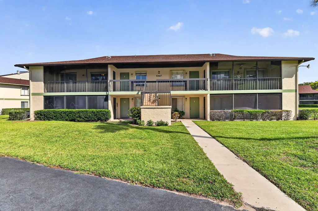 6327 Chasewood Drive Jupiter FL 33458
