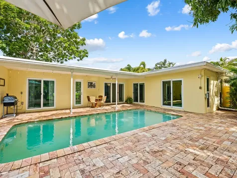 1320 SW 55th Avenue Plantation FL 33317