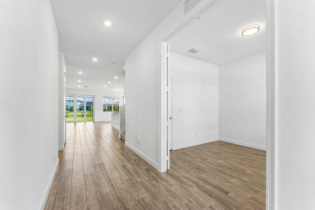 1887 Wandering Willow Way Loxahatchee FL 33470